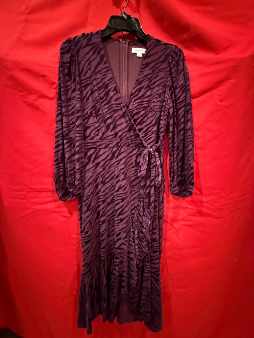 CALVIN KLEIN DEEP PURPLE VELVET FAUX WRAP DRESS SIZE 10P